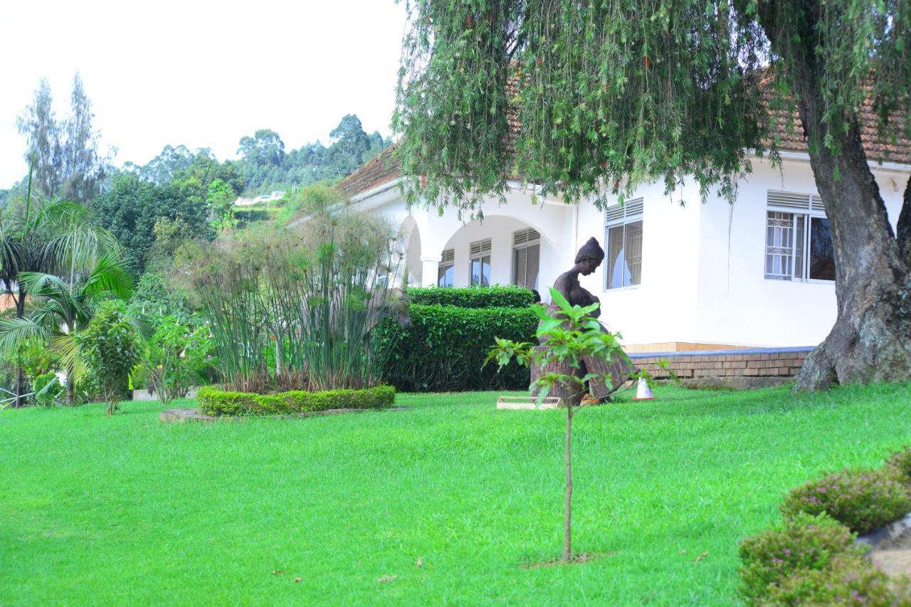 Kigezi Gardens Inn Kabale Екстер'єр фото