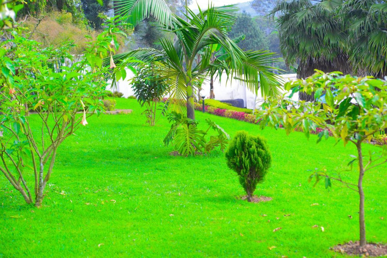 Kigezi Gardens Inn Kabale Екстер'єр фото