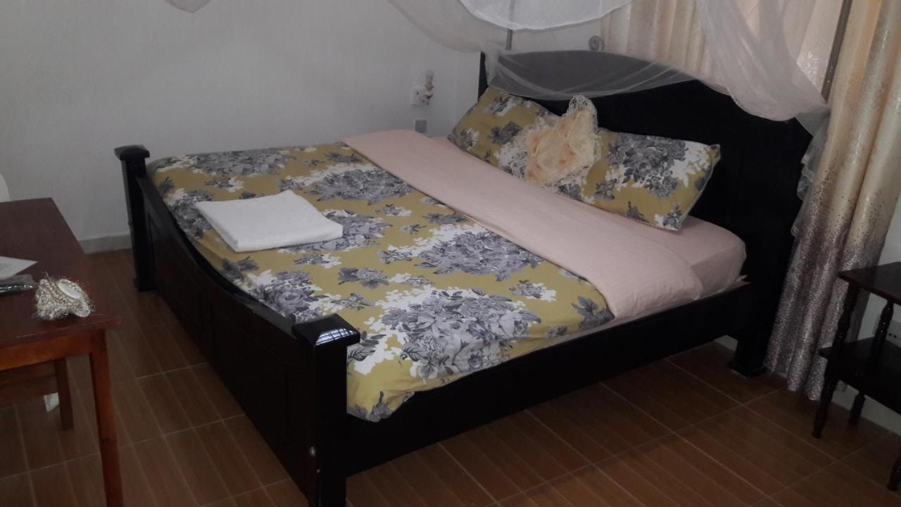 Kigezi Gardens Inn Kabale Екстер'єр фото