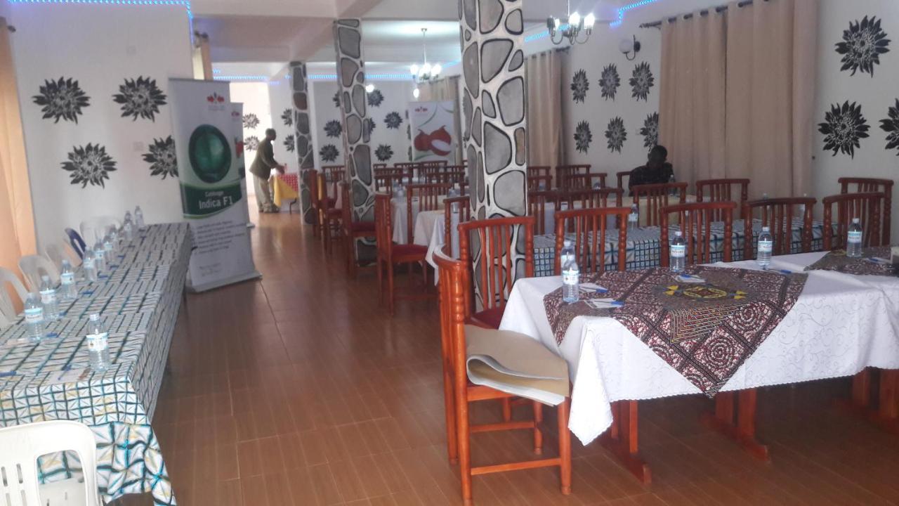 Kigezi Gardens Inn Kabale Екстер'єр фото