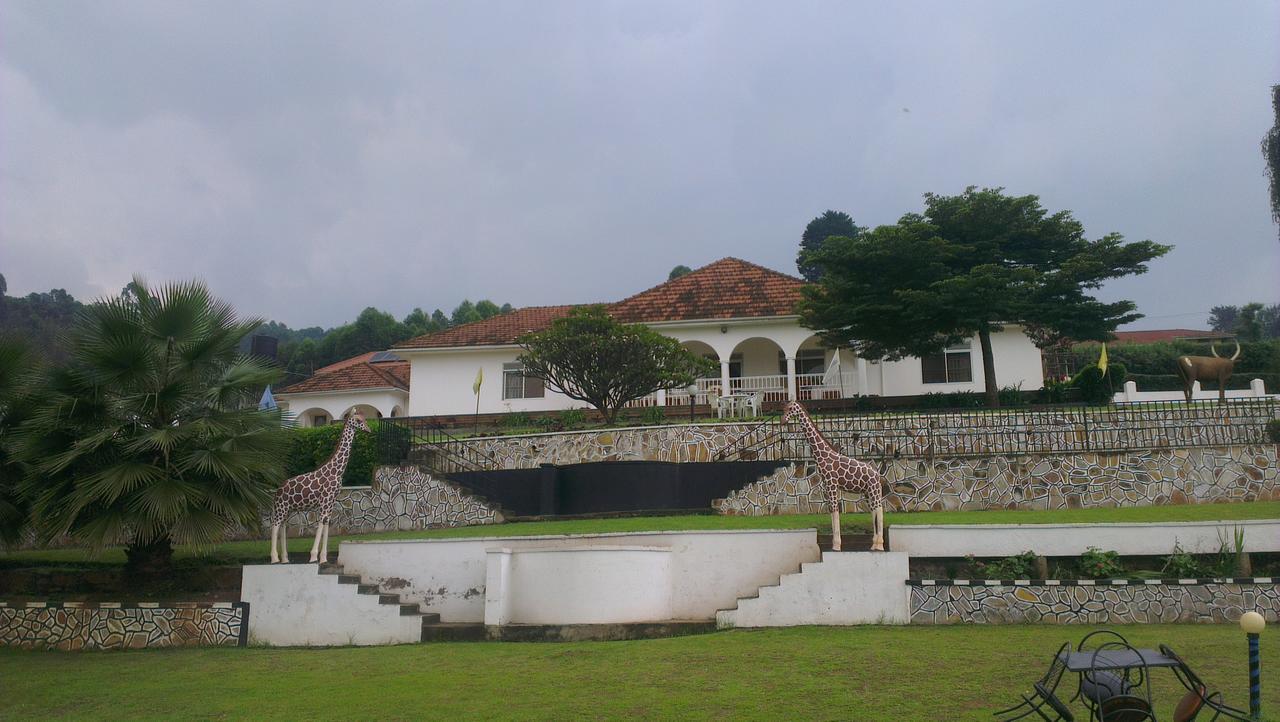 Kigezi Gardens Inn Kabale Екстер'єр фото