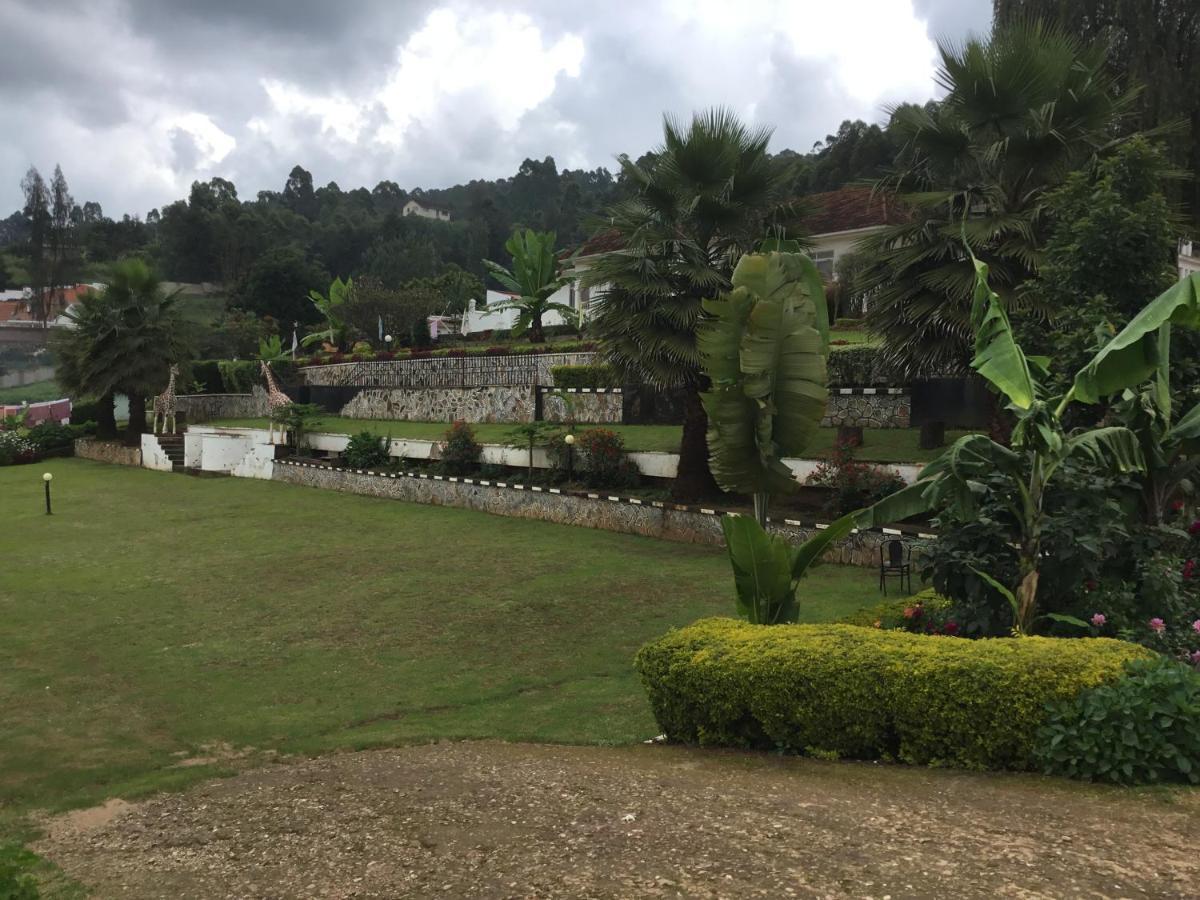 Kigezi Gardens Inn Kabale Екстер'єр фото