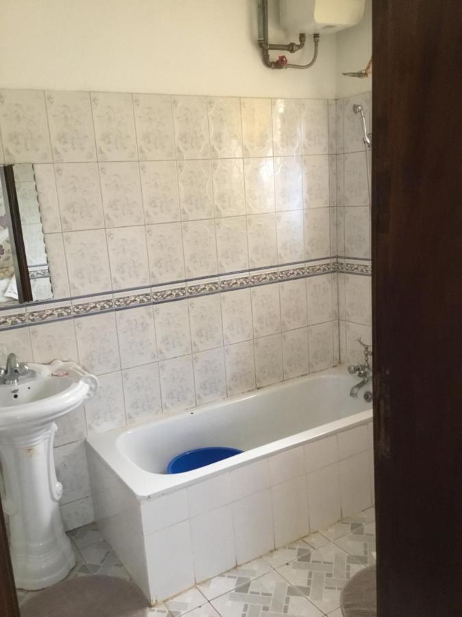 Kigezi Gardens Inn Kabale Екстер'єр фото
